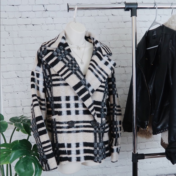 Forever 21 Jackets & Blazers - Neutral Plaid Tan Black Coat Peacoat Button Down